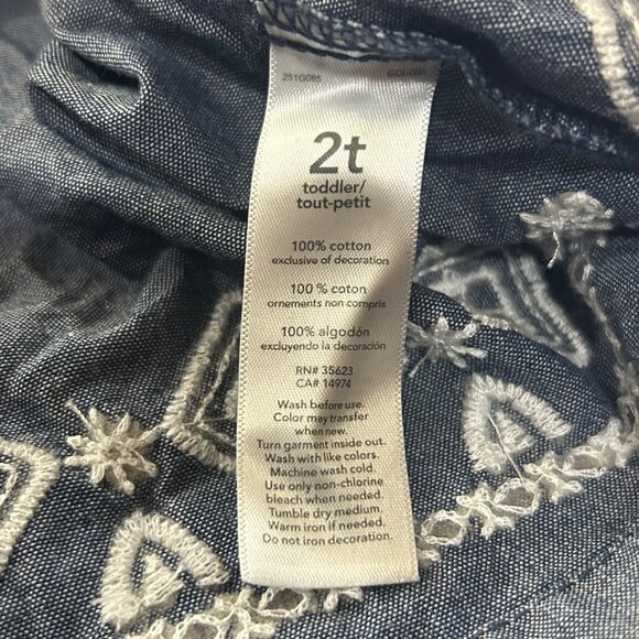 Carter's Dress Toddler Girls 2T Chambray Sleeveless Dress‎ Embroidered Hem - Picture 3 of 8